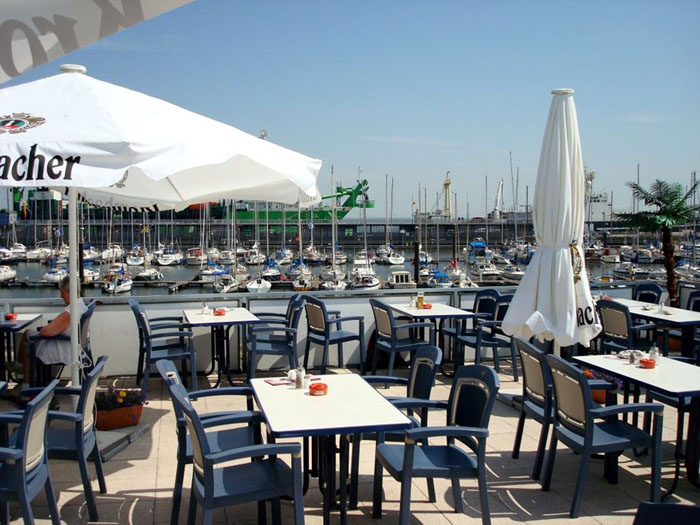 tl_files/KUNDEN/Cuxhaven/Restaurant Seglermesse Cuxhaven/PDF/Terrasse.jpg